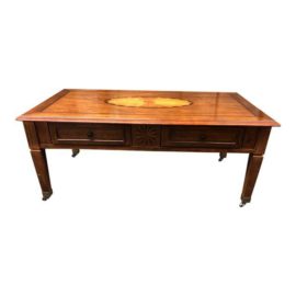 Traditional Style Star Top Wood Coffee Table