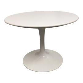 Knoll Saarinen Side Table. Original Price: $1,418.00