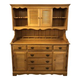 Americana Sideboard & Hutch