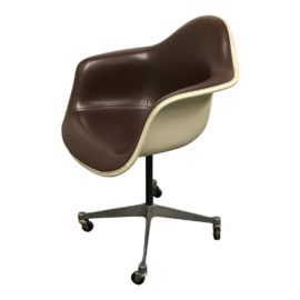 Herman Miller Eames Bucket Chair