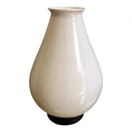 Baker Furniture Thomas Pheasant Ching Vase. Original Price: $800