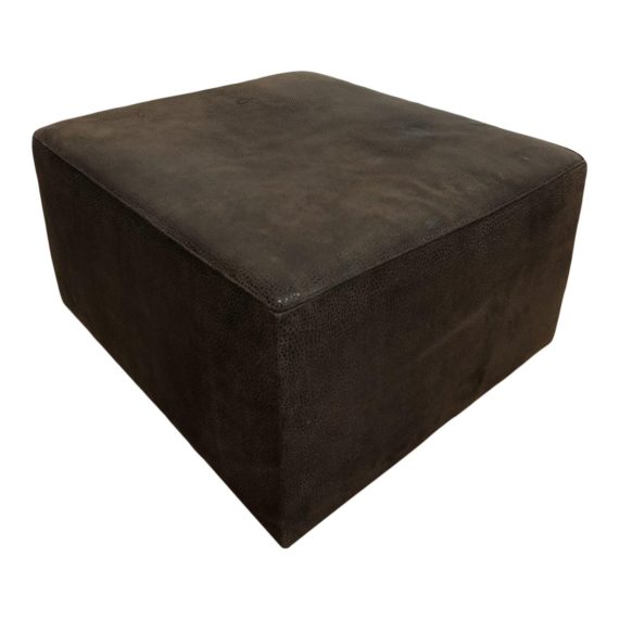 richard-andronaco-custom-leather-ottoman-1179