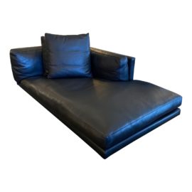 Design Within Reach Giorgio Soressi Como Leather Chase. Original Price: $7,795
