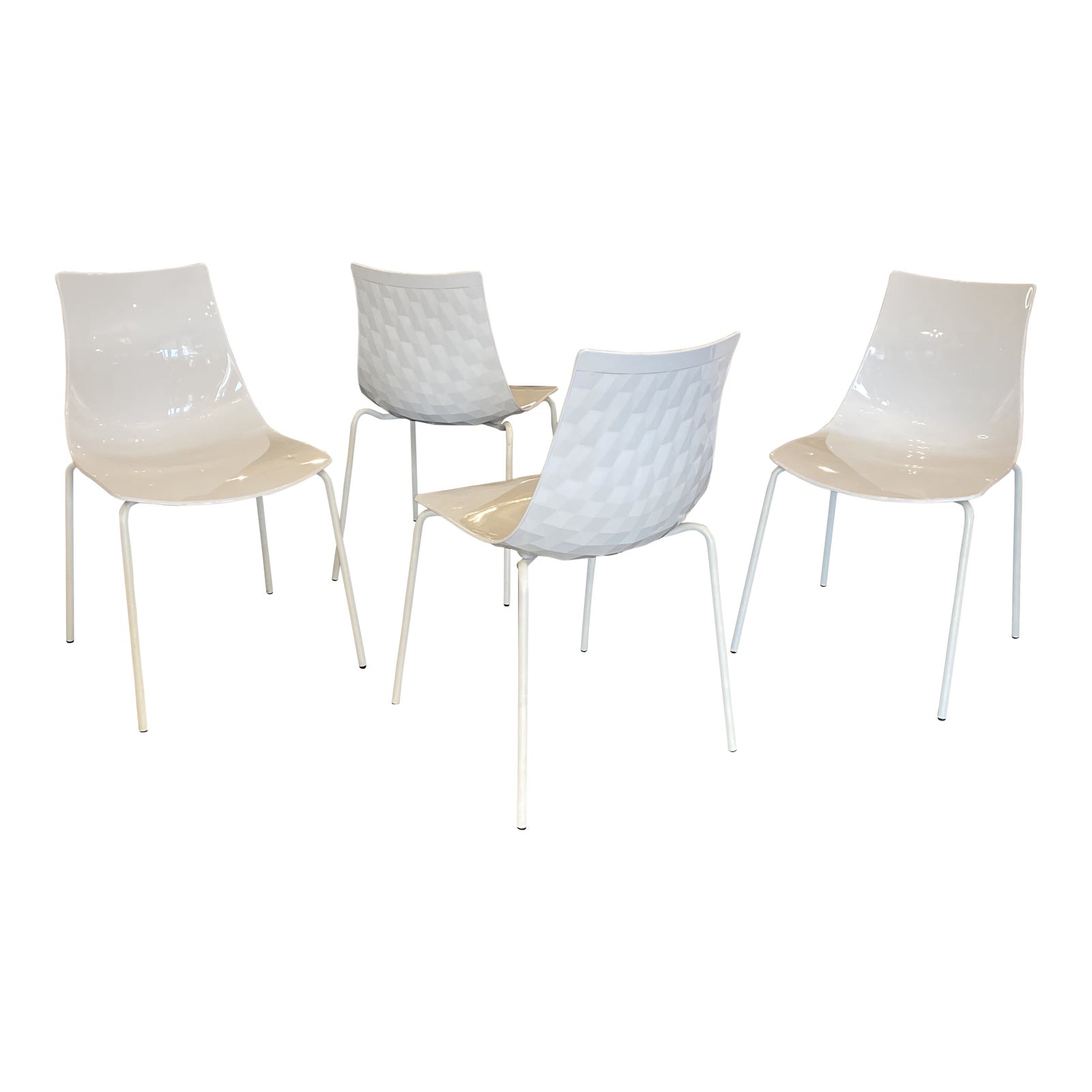 ダイニングチェア Calligaris  ICE Chair made of technopolymer with steel legs on Ice, Calligaris