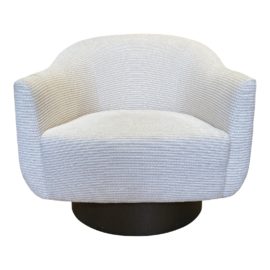 Charter Furniture Upholstered Arm Barrel Chair