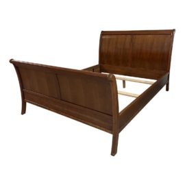Queen Size Stickley Furniture Cherry Sleigh Bed Frame