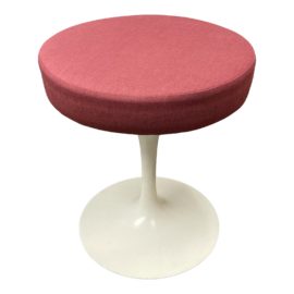 1982 Knoll International Eero Saarinen Tulip Stool
