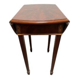 Mid 20th Century Book Matched Oval Drop-Leaf Side Table