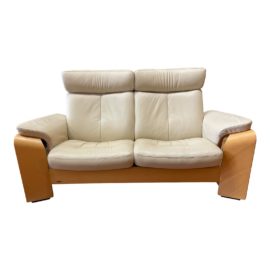 Ekornes Stressless Pegasus Leather Loveseat. Original Price: $3,295