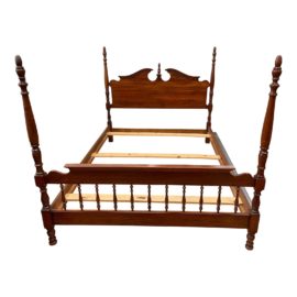 Queen Size Pennsylvania House Queen Anne Style Bed Frame