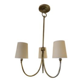 Visual Comfort Thomas O'Brien Reed 3 Light Hand-Rubbed Antique Brass Chandelier. Original Price: $780