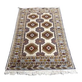 Kashmiri Small Area Rug, India - 4′ × 6′5″
