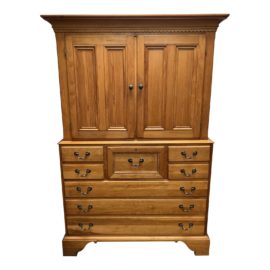 Lexington Furniture Chippendale Door Chest