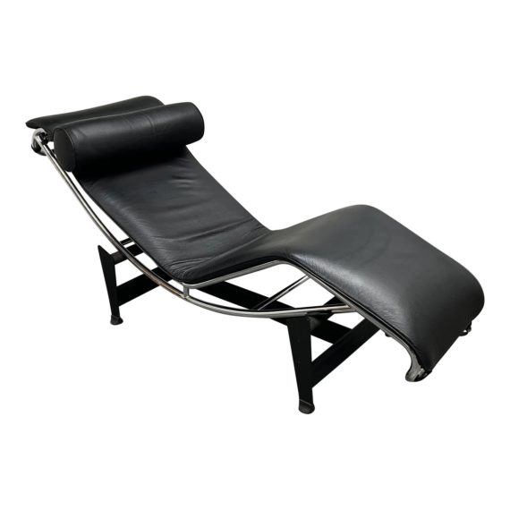 italydeisgn-le-courbusier-chaise-lounge-9314