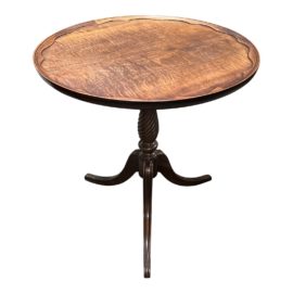 Brandt Furniture Antique Pie Crust Accent Table