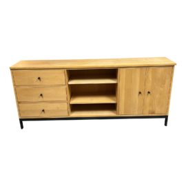 Room & Board Beaver Manufacturing Inc. Linear Collection Maple Wood Sideboard. Original Price: $2,300