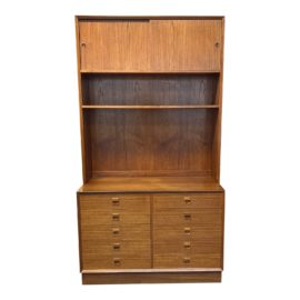 Mid 20th Century Two-Piece Hutch