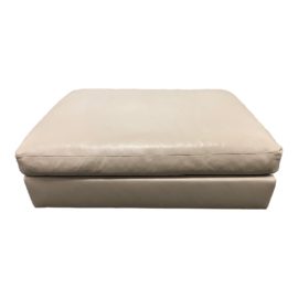 Walter Knoll Eoos Living Landscape Model 750-H2 Ottoman in Dove Gray Leather + Castors