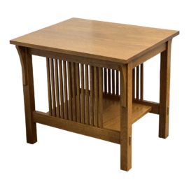 Stickley Furniture Mission Lamp Table 89-746 in Finish #35. Original Price: $2,394