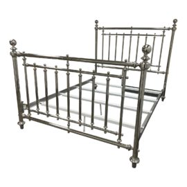 Queen Size Bernhardt Furniture Martha Stewart Irvington Nickel Plate Metal Bed Frame. Original Price: $1,850