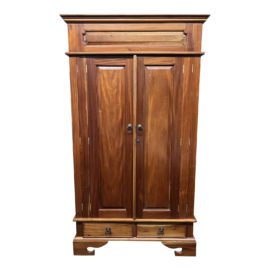 Romweber Style Wardrobe