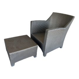 Dedon Richard Frinier Barcelona Outdoor Arm Chair + Ottoman, Set. Original Price: $2,400
