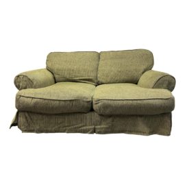 Home Wear Traditional Rolled Arm Loveseat