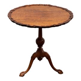 Vintage Pie Crust Tilt-Top Accent Table
