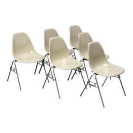1970's Herman Miller Eggshell Fiberglass Eames Chairs, Set of Six