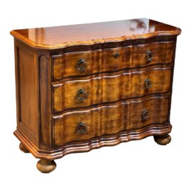 Georgian Style Chest of Three Drawer Drawers