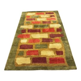 5ft 6in X 8ft 9in Contemporary Area Rug. Original Price: $1,000