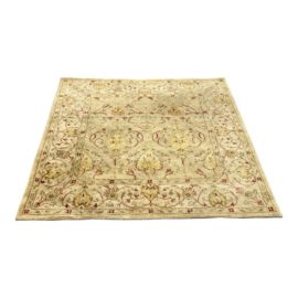 6ft X 6ft Safavieh Square Persian Style Area Rug