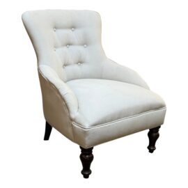 Traditional English Arm Tufted Chair