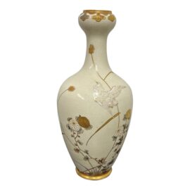 Late 19th Century Kinkozan Japanese Satsuma Pottery Garlic Neck Vase