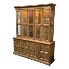 Century Artefacts for Henredon Two Piece China Hutch. Original Price: $7,500