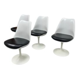 Eero Sarineen for Knoll Studio Tulip Chairs, Set of Four. Original Price: $11,000