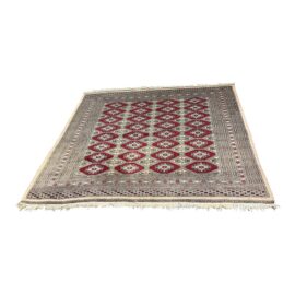 7ft × 7ft1in Pakistan Wool Area Rug