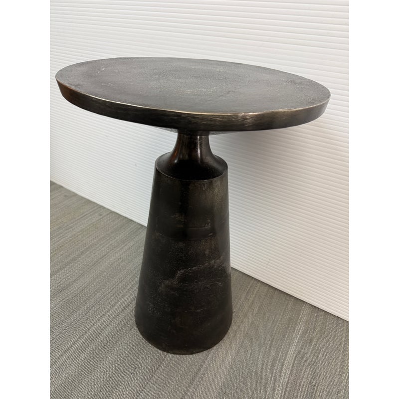 Moe's Home Collection Sonja End Table - Thumbnail 4