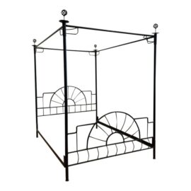 Queen Size Coaster Sunburst Canopy Bed