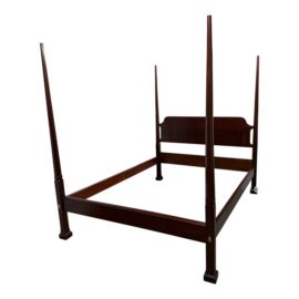 Queen Size Henkel-Harris Poster Bed Frame