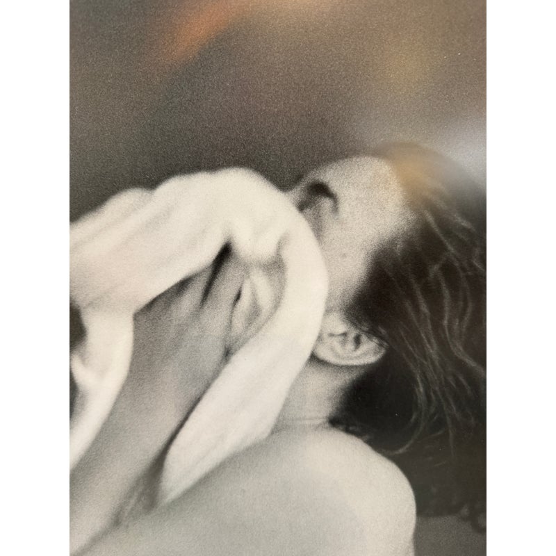 アート・デザイン・音楽 TOMIO SEIKE ZOE PHOTOGRAPHS Tomio Seike 'Zoe With a Towel' Paris Poster Print, Framed - Design