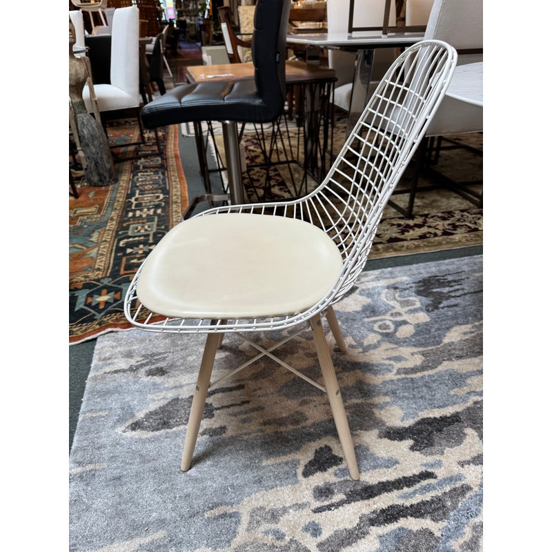Eames Style Wire Back With Eiffel Base Side Chair - Design Plus