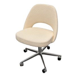 Eero Saarinen for Knoll Executive Office Chair, Pearl Boucle. Original Price: $2,540