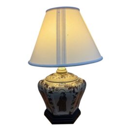 Tyndale-Cosco Chinese Table Lamp