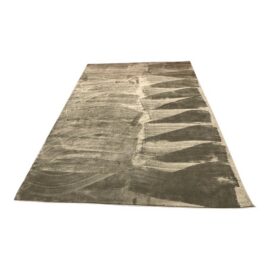 8 Ft X 10 Ft Safavieh Revive Collection Solid Area Rug. Original Price: $350