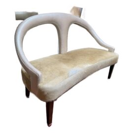 Kroll Hair on Hide Bench Seat