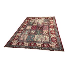8 Ft × 11 Ft Bakhtiari Style Garden Panel Area Rug, Vintage