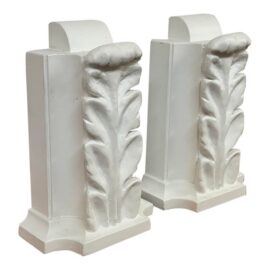 Hayles and Howe Acanthus Scroll Brackets, Pair