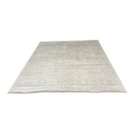 8ft 9in × 11ft 9in Exquisite Rugs Distressed Traditional Area Rug. Estimate Price: $4,000