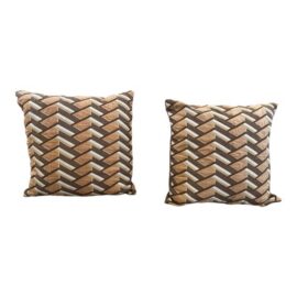 NEW Williams-Sonoma Harwich Throw Pillows, Pair